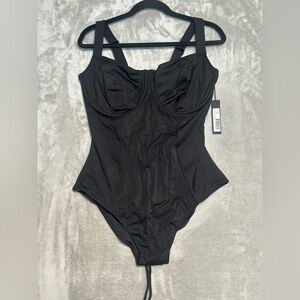 TA3 Lifty One Piece Swimsuit Black Women’s XL Reg/Long F/G
